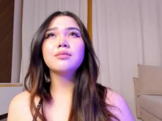 yummmym live webcam thumbnail