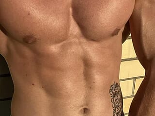 yummy_dick_ live webcam thumbnail
