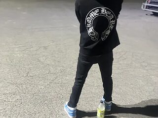 yungBBCBull304 live webcam thumbnail
