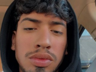 yunngchimi live webcam thumbnail