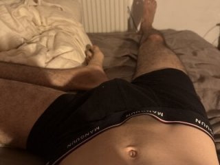 Yves1999 live webcam thumbnail