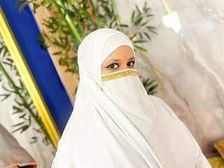 Zahra_Nabih live webcam thumbnail