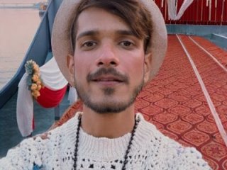 Zaroonhotboy live webcam thumbnail