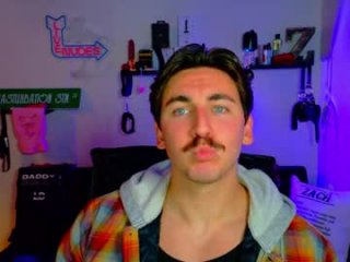 zach_rhyder live webcam thumbnail