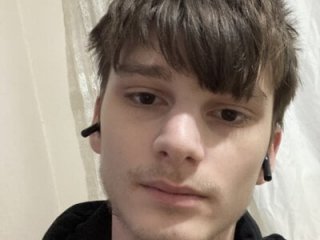 zackdelfon live webcam thumbnail