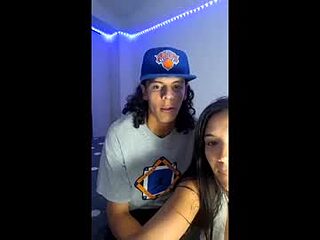 zafiro_and_zaid live webcam thumbnail