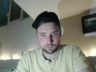 zakonezach live webcam thumbnail