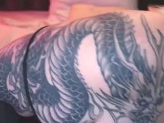 zarareign_ live webcam thumbnail