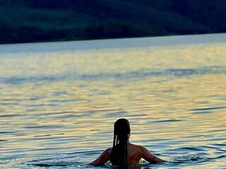 zelyramonvielly live webcam thumbnail