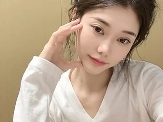 zhuzhu-66 live webcam thumbnail