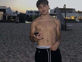 Zizouranou live webcam thumbnail