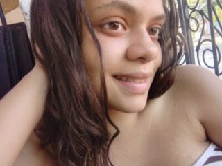 Zoe_axelxxxx live webcam thumbnail