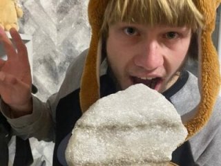 Zoro1999 live webcam thumbnail