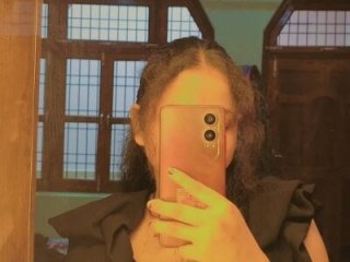 Zoyarathore_ live webcam thumbnail