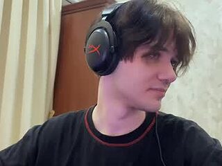 zombde32 live webcam thumbnail