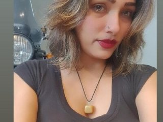 zoyarathore live webcam thumbnail