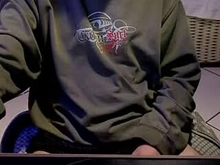 zsnipaz23 live webcam thumbnail