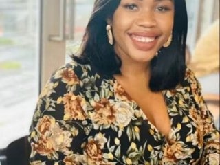 Zura_Sonsu live webcam thumbnail