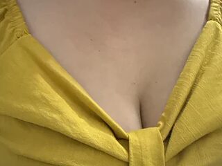 Zuzu-Asia live webcam thumbnail