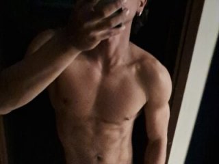 ZYZZ1312 live webcam thumbnail