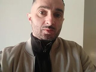 zzrkx live webcam thumbnail